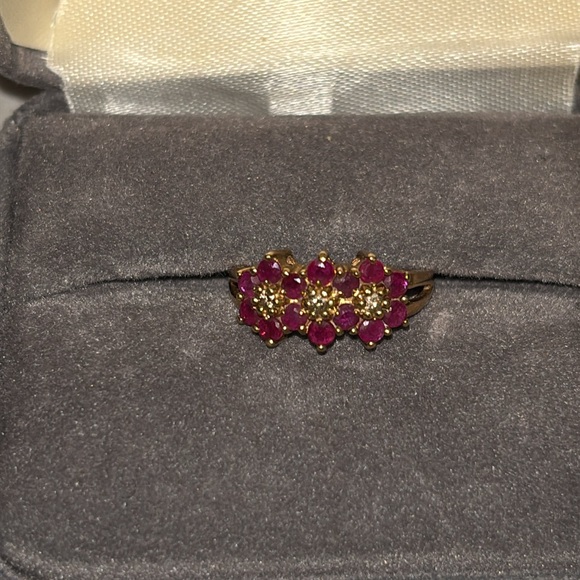 14k Gold Rubies & Diamond Ring - Picture 2 of 13